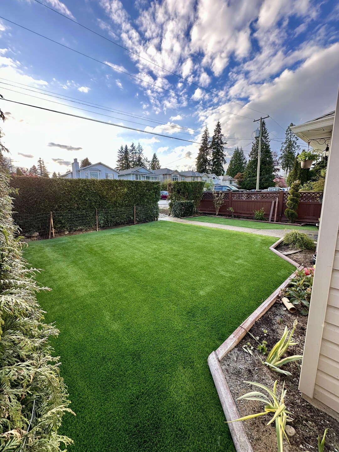 Artificial Turf Installations in Coquitlam, Port Moody, Langley, Surrey, White Rock, West Vancouver, North Vancouver, Vancouver.