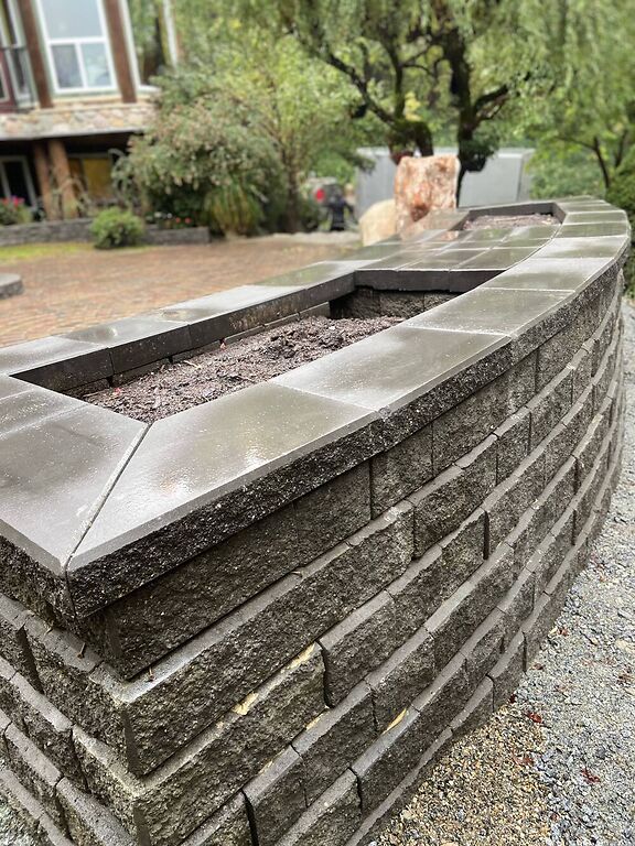 Port Moody Landscape ideas. Benjamin Landscaping and Projects. 