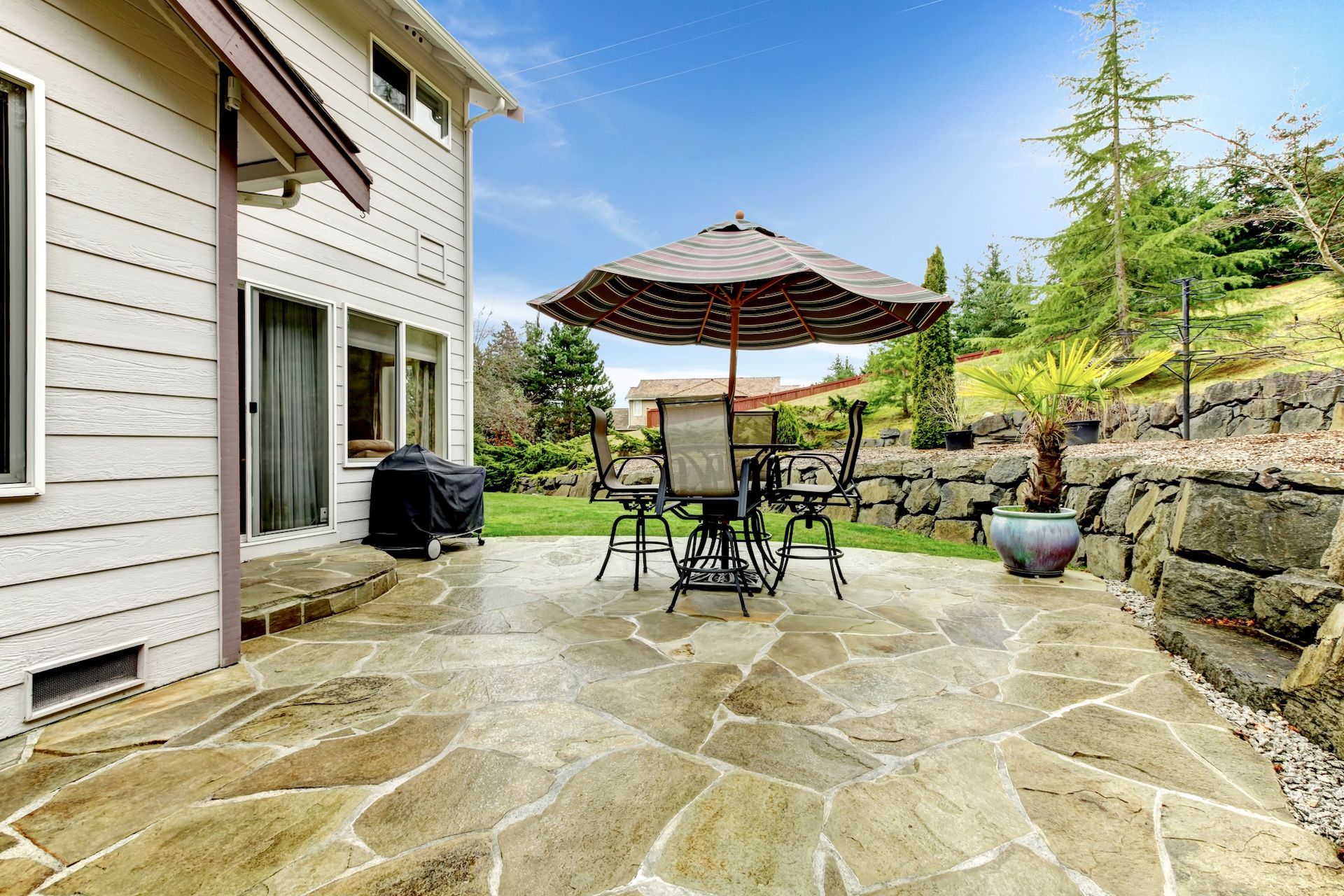 Stonework, masonry, flagstone Port Moody