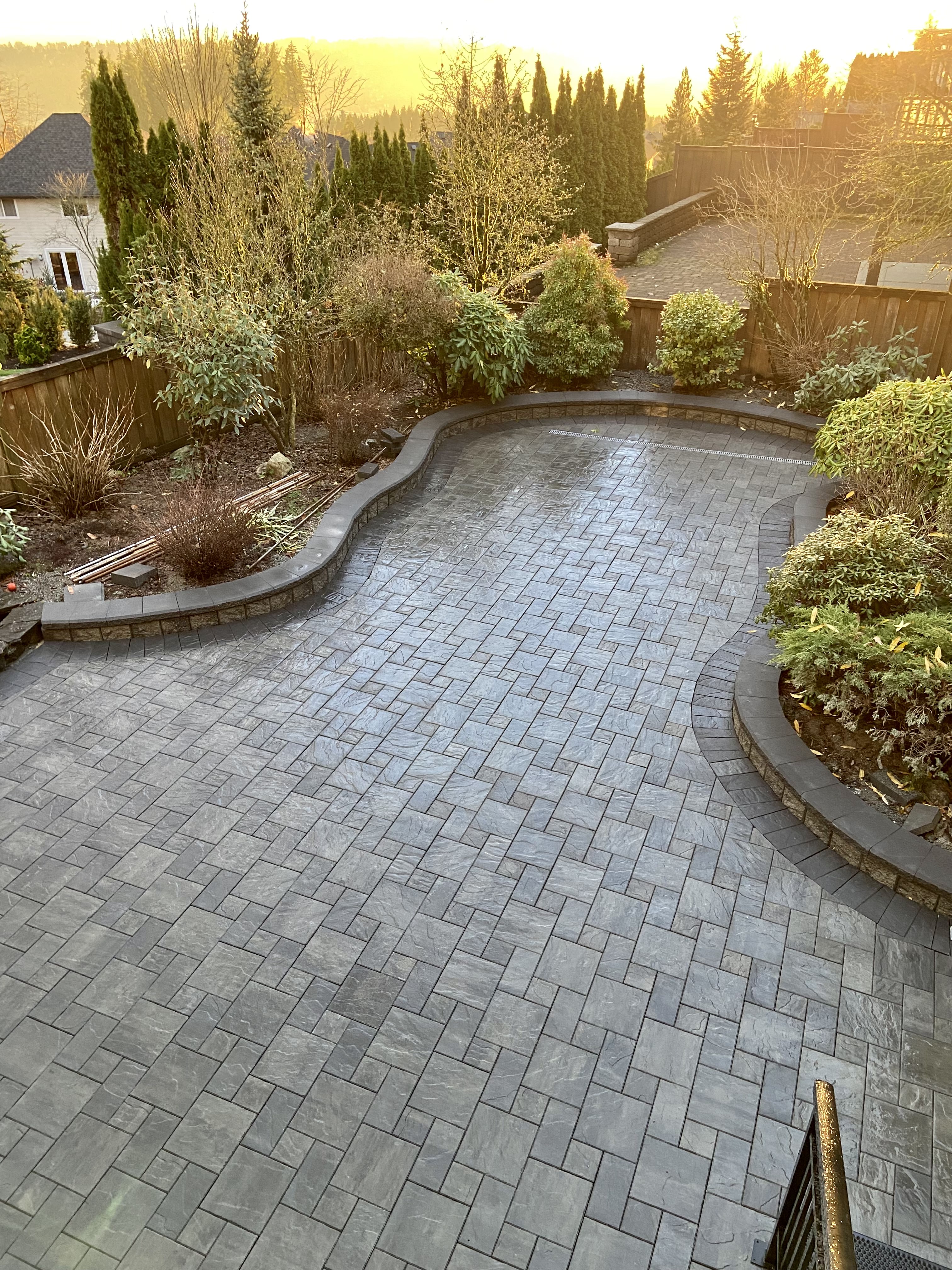Interlocking Paver patio and outdoor space in Port Moody. Benjamin Landscaping and Projects. 