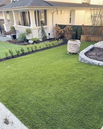 Synthetic grass in Port Moody by Benjamin Landscaping and Projects.